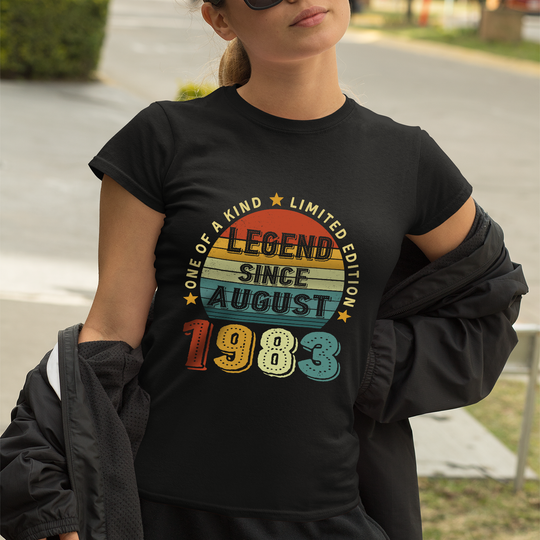 40 Years Old Gifts 40th Birthday Legend Since August 1983 T-Shirt T-Shirts