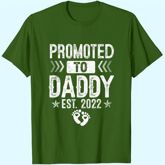Promoted To Daddy Est 2022 Soon To Be Daddy T-Shirt